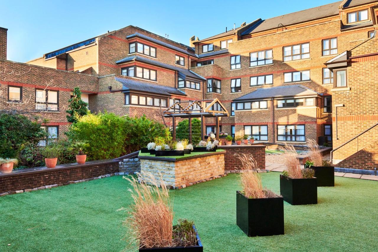 Monarch House - Serviced Apartments - Kensington London Exterior photo