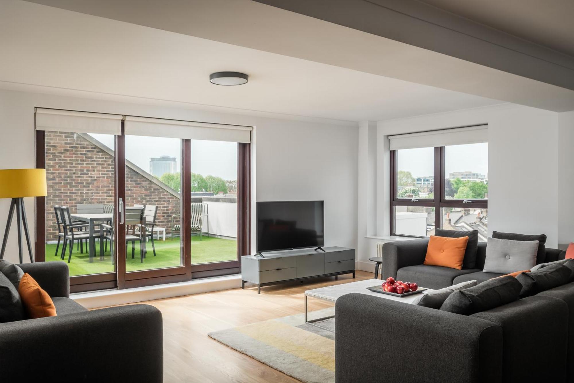Monarch House - Serviced Apartments - Kensington London Exterior photo