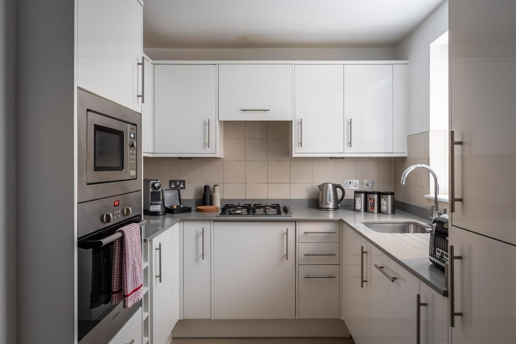 Monarch House - Serviced Apartments - Kensington London Exterior photo
