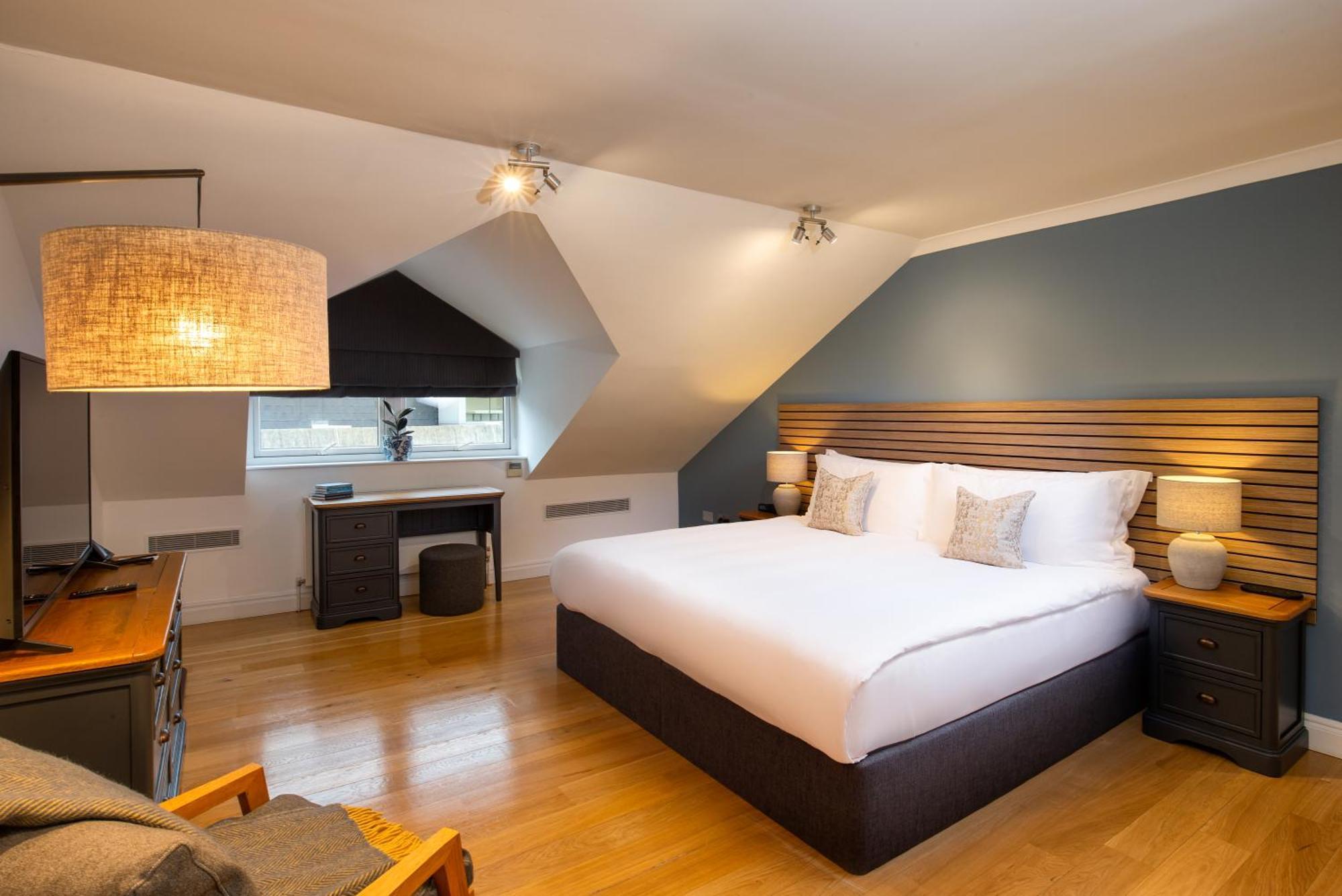 Monarch House - Serviced Apartments - Kensington London Exterior photo