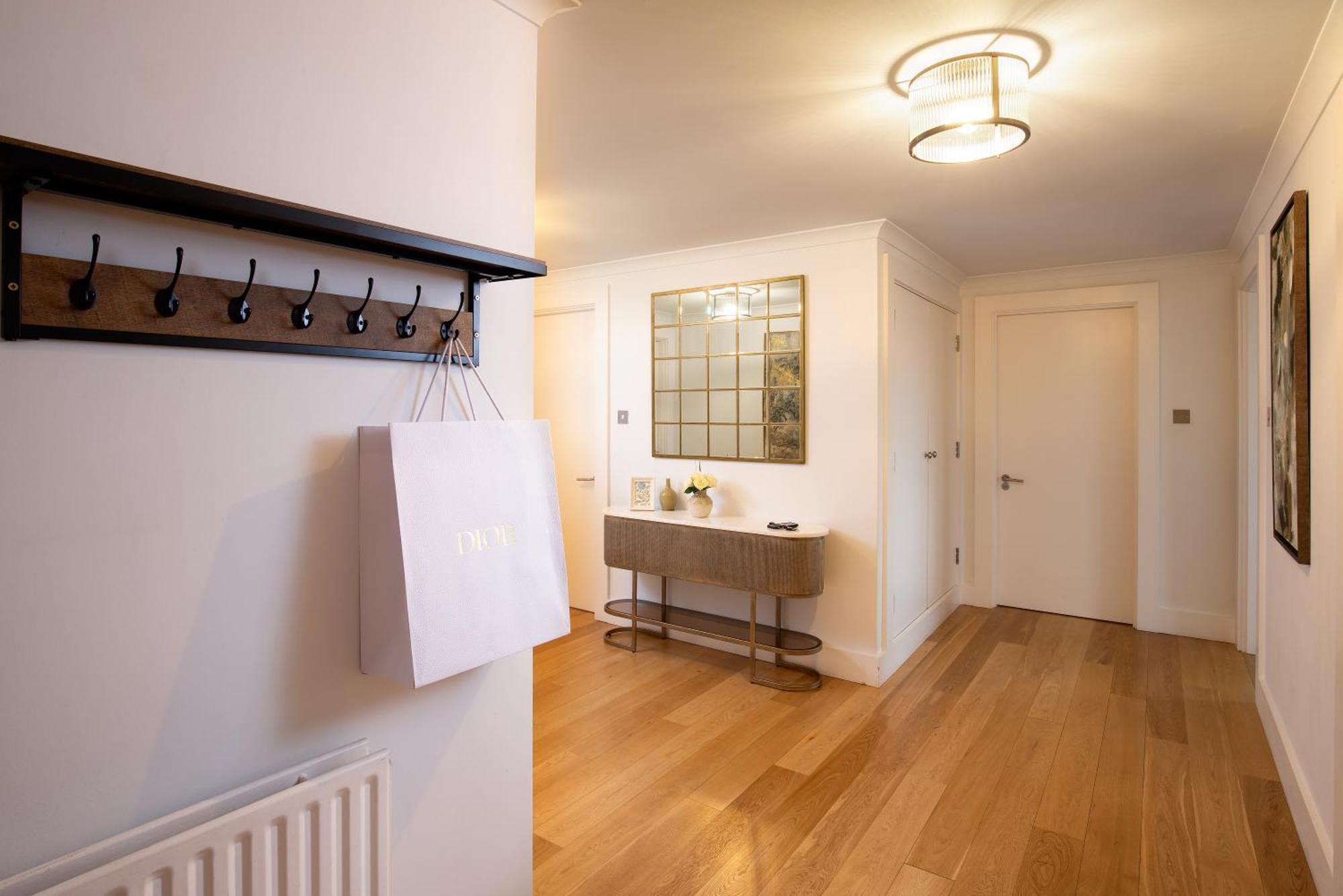 Monarch House - Serviced Apartments - Kensington London Exterior photo