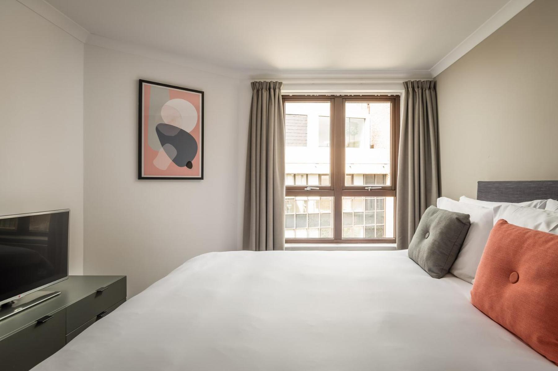 Monarch House - Serviced Apartments - Kensington London Exterior photo