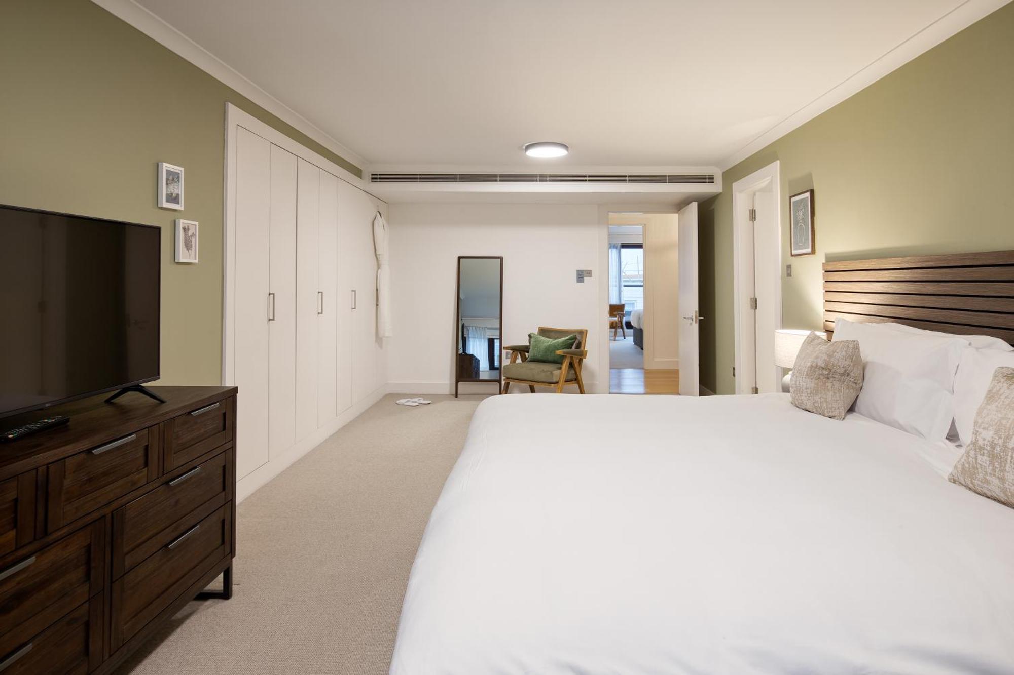 Monarch House - Serviced Apartments - Kensington London Exterior photo